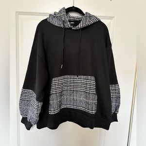 NWOT fashion nova sweater